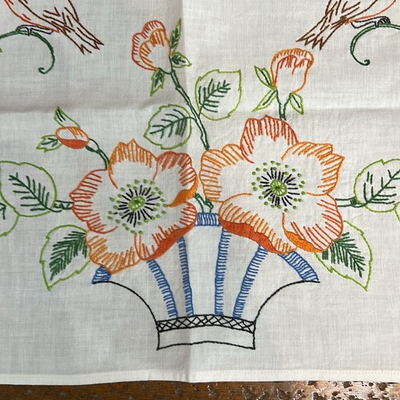 Vintage  Happy Days Cross Stitch Piece ready to frame or to make a pillow - Picture 2 of 10